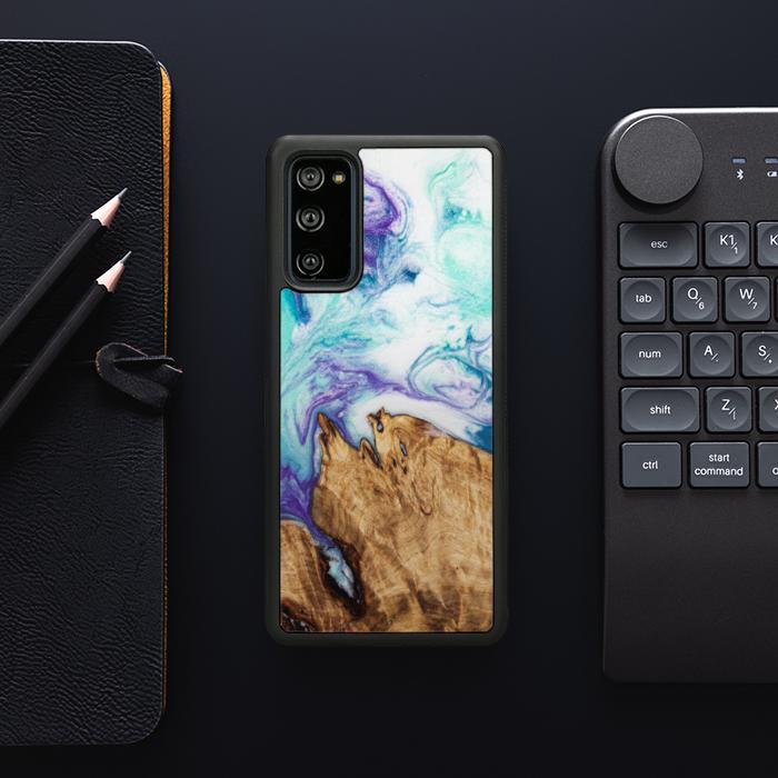 Samsung Galaxy S20 FE Handyhülle aus Harz und Holz - SYNERGY#C17
