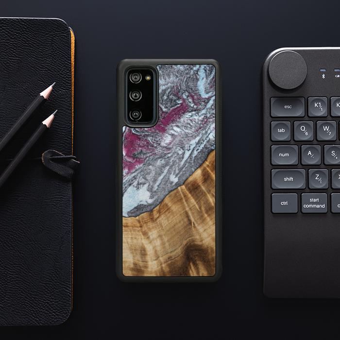 Samsung Galaxy S20 FE Handyhülle aus Harz und Holz - Synergy#C12