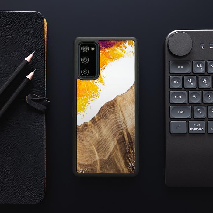 Samsung Galaxy S20 FE Handyhülle aus Harz und Holz - Synergy#C28