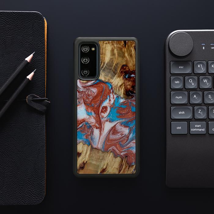 Samsung Galaxy S20 FE Handyhülle aus Harz und Holz - Synergy#D103