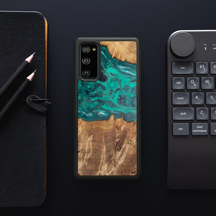 Samsung Galaxy S20 FE Handyhülle aus Harz und Holz - Synergy#D112