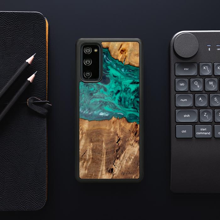 Samsung Galaxy S20 FE Handyhülle aus Harz und Holz - Synergy#D133