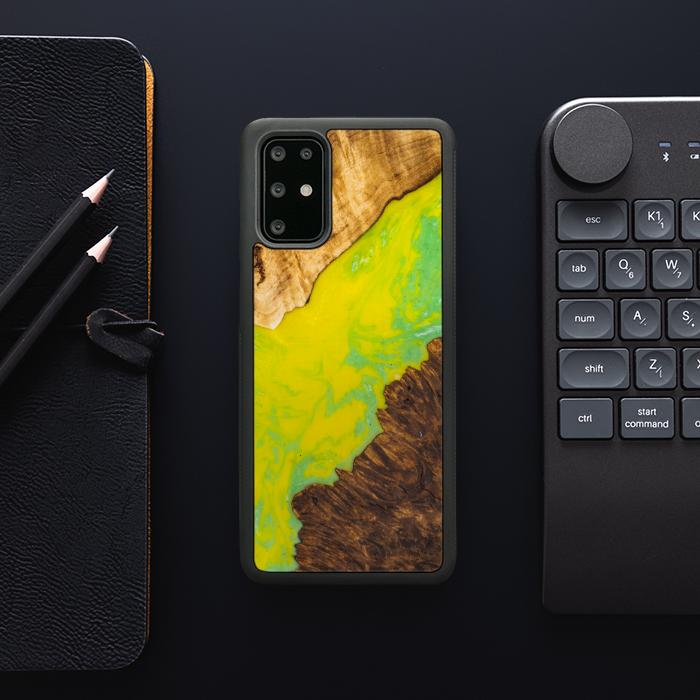 Samsung Galaxy S20 Plus Handyhülle aus Harz und Holz - SYNERGY#A12
