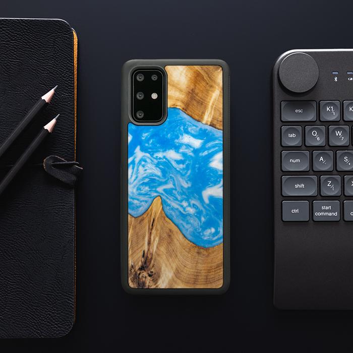 Samsung Galaxy S20 Plus Handyhülle aus Harz und Holz - SYNERGY#A26