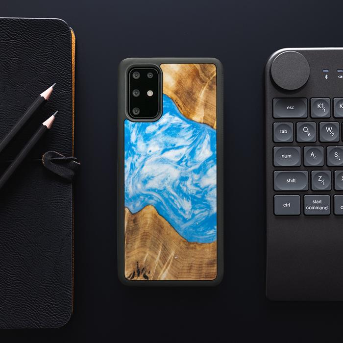 Samsung Galaxy S20 Plus Handyhülle aus Harz und Holz - SYNERGY#A28