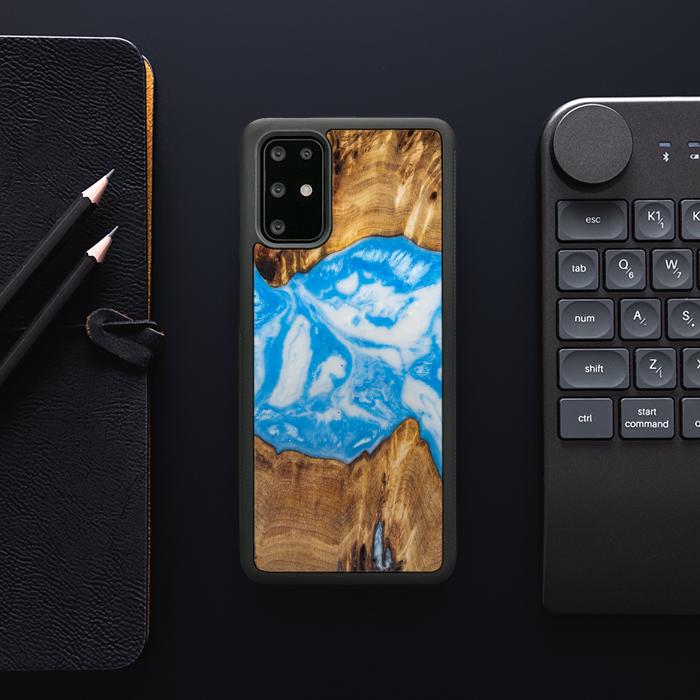 Samsung Galaxy S20 Plus Handyhülle aus Harz und Holz - SYNERGY#A29