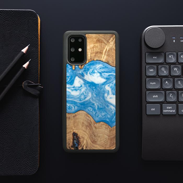 Samsung Galaxy S20 Plus Handyhülle aus Harz und Holz - SYNERGY#B03
