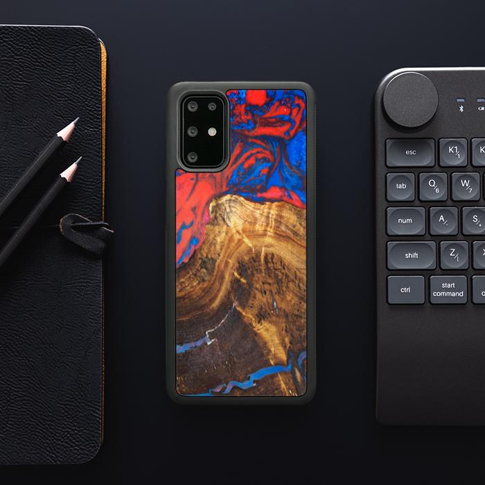 Samsung Galaxy S20 Plus Handyhülle aus Harz und Holz - SYNERGY#B31
