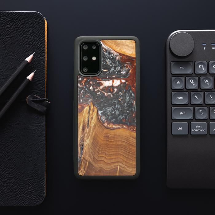 Samsung Galaxy S20 Plus Handyhülle aus Harz und Holz - SYNERGY#B37