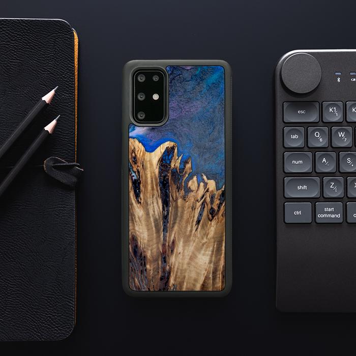Samsung Galaxy S20 Plus Handyhülle aus Harz und Holz - Synergy#D120