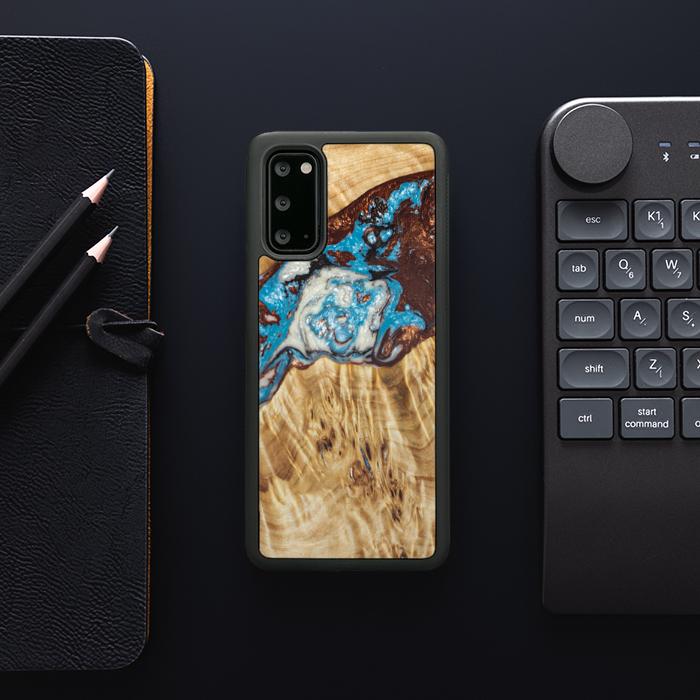 Samsung Galaxy S20 Handyhülle aus Harz und Holz - SYNERGY#B12
