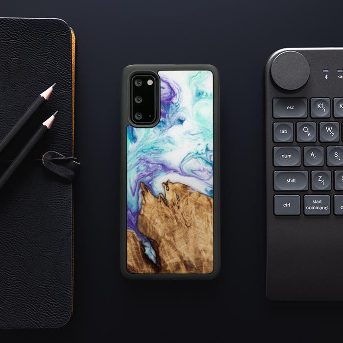Samsung Galaxy S20 Handyhülle aus Harz und Holz - SYNERGY#C17