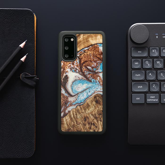 Samsung Galaxy S20 Handyhülle aus Harz und Holz - Synergy#B11