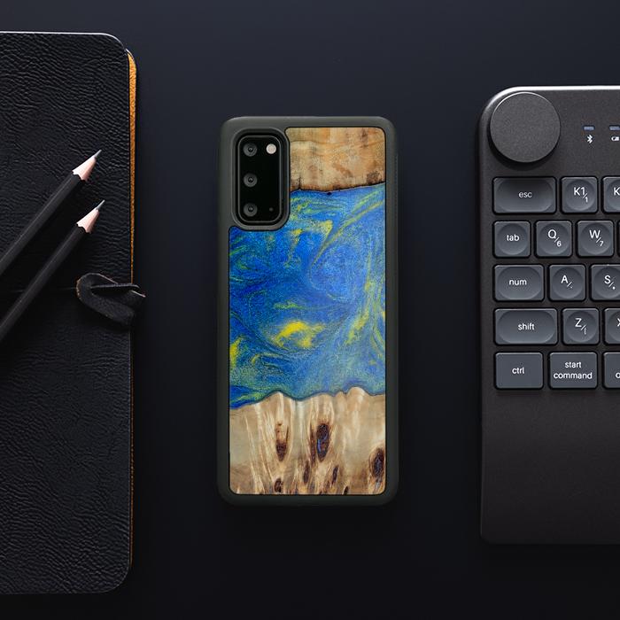 Samsung Galaxy S20 Handyhülle aus Harz und Holz - Synergy#D128