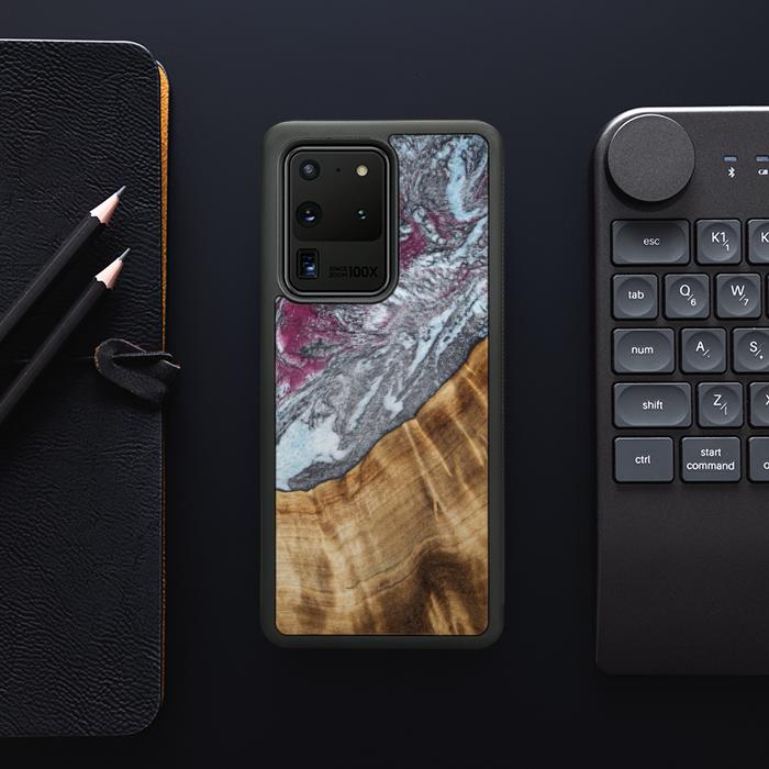 Samsung Galaxy S20 Ultra Handyhülle aus Harz und Holz - Synergy#C12