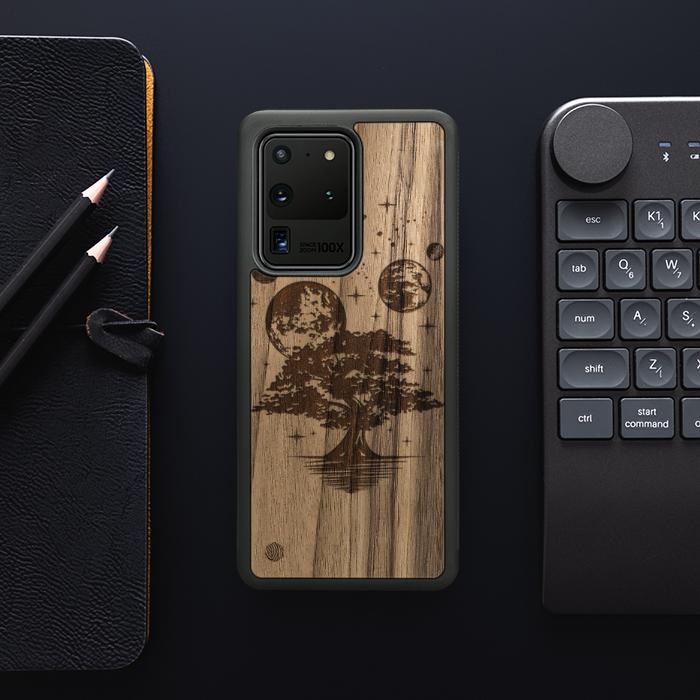 Samsung Galaxy S20 Ultra Handyhülle aus Holz - Galactic Garden
