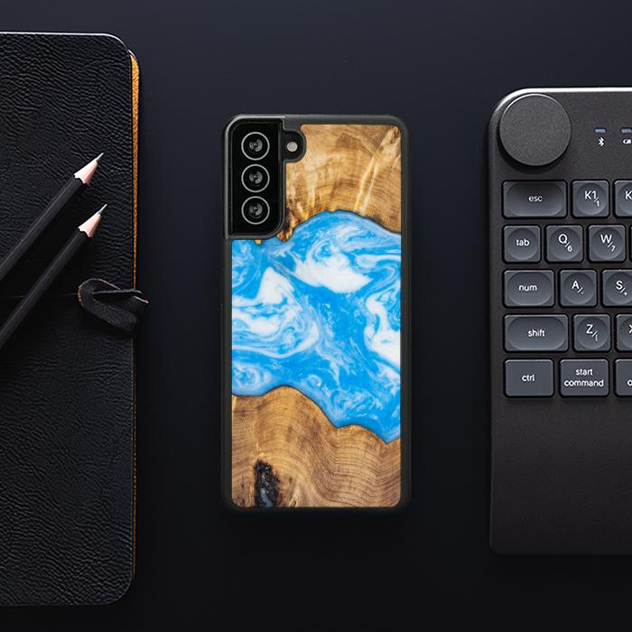 Samsung Galaxy S21 FE Handyhülle aus Harz und Holz - SYNERGY#A31