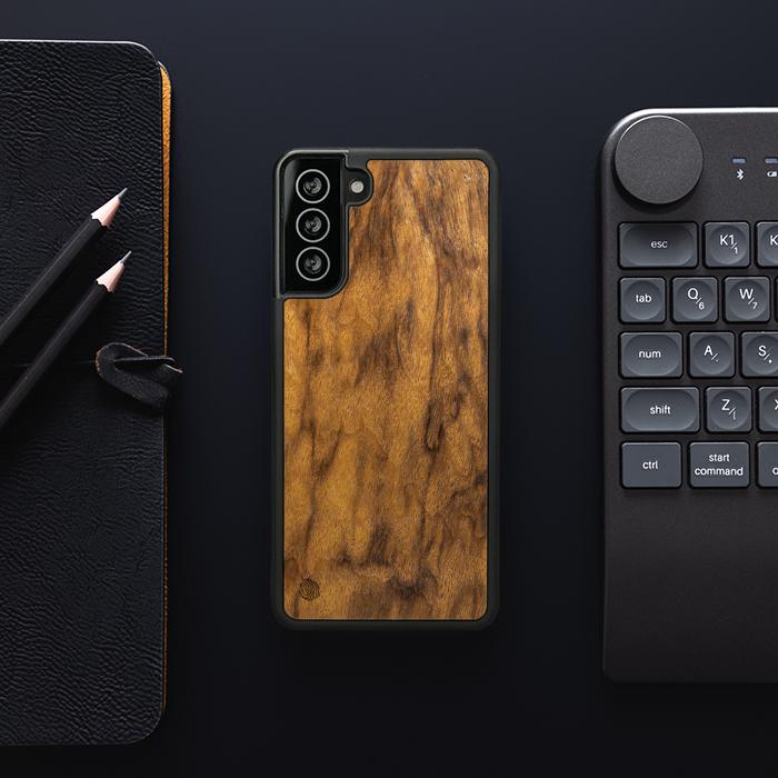 Samsung Galaxy S21 Handyhülle aus Holz - Imbuia