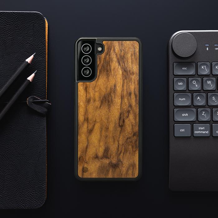 Samsung Galaxy S21 Plus Handyhülle aus Holz - Imbuia