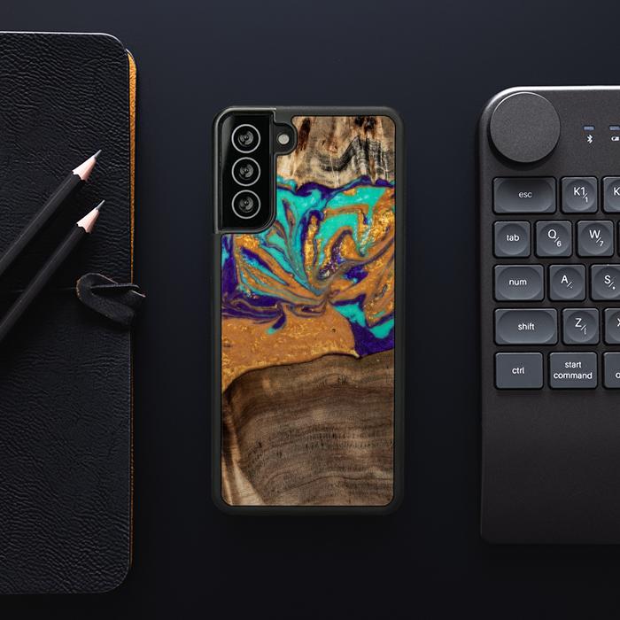 Samsung Galaxy S21 Plus Handyhülle aus Harz und Holz - SYNERGY#A122