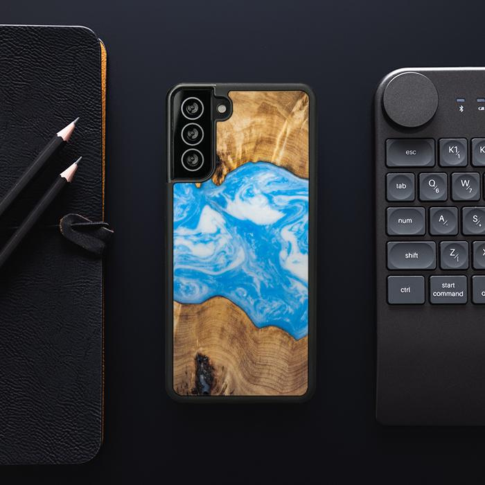 Samsung Galaxy S21 Plus Handyhülle aus Harz und Holz - SYNERGY#A31