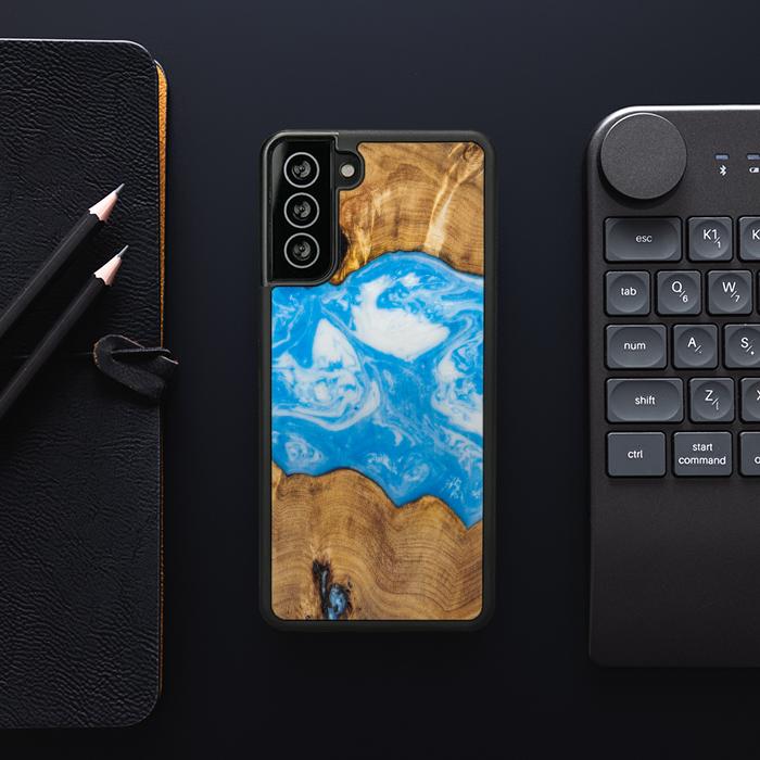 Samsung Galaxy S21 Plus Handyhülle aus Harz und Holz - SYNERGY#A32