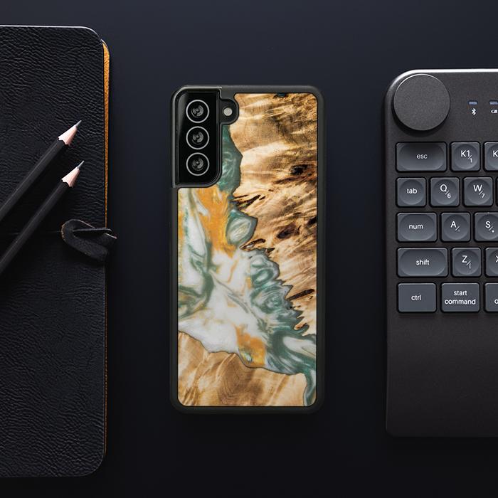 Samsung Galaxy S21 Plus Handyhülle aus Harz und Holz - SYNERGY#A89