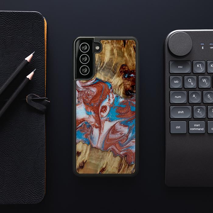 Samsung Galaxy S21 Plus Handyhülle aus Harz und Holz - Synergy#D103