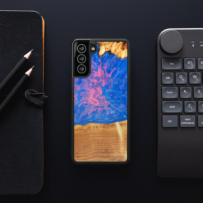 Samsung Galaxy S21 Handyhülle aus Harz und Holz - SYNERGY#B29