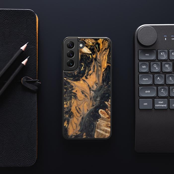 Samsung Galaxy S22 Handyhülle aus Harz und Holz - SYNERGY#A111