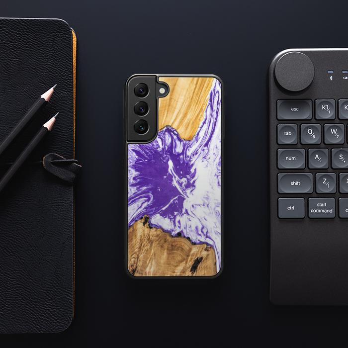 Samsung Galaxy S22 Handyhülle aus Harz und Holz - SYNERGY#A79