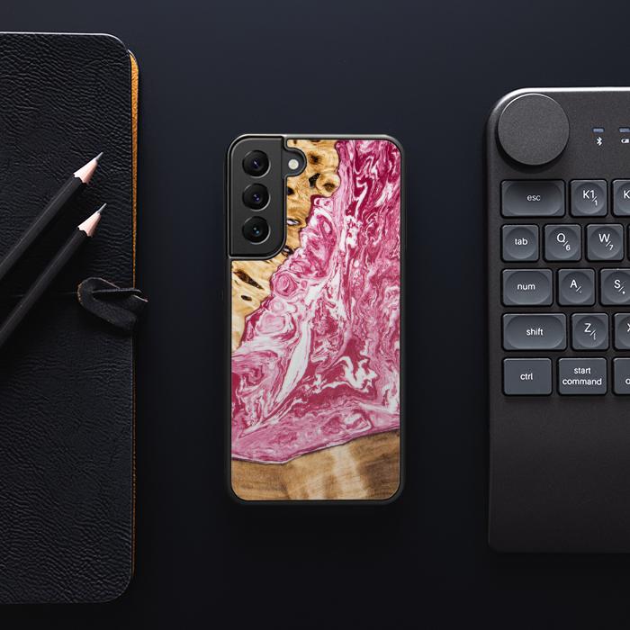 Samsung Galaxy S22 Handyhülle aus Harz und Holz - SYNERGY#A99