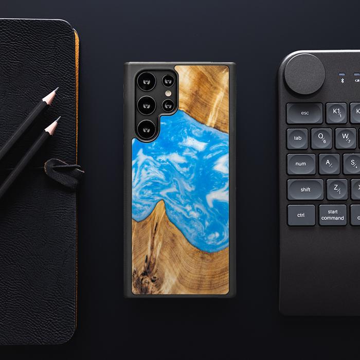 Samsung Galaxy S22 Ultra Handyhülle aus Harz und Holz - SYNERGY#A26