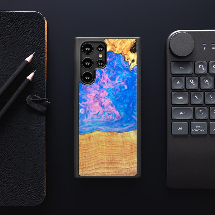 Samsung Galaxy S22 Ultra Handyhülle aus Harz und Holz - SYNERGY#B23