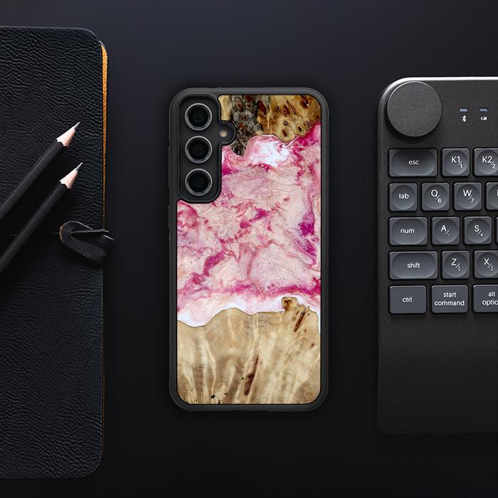 Samsung Galaxy S23 FE Handyhülle aus Harz und Holz - Synergy#D101
