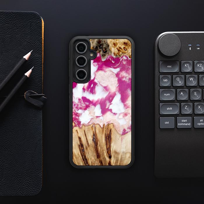 Samsung Galaxy S23 FE Handyhülle aus Harz und Holz - Synergy#D124