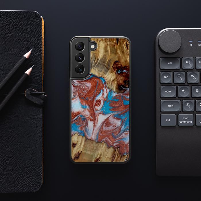 Samsung Galaxy S23 Plus Handyhülle aus Harz und Holz - Synergy#D103