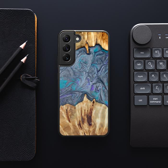 Samsung Galaxy S23 Plus Handyhülle aus Harz und Holz - Synergy#D135