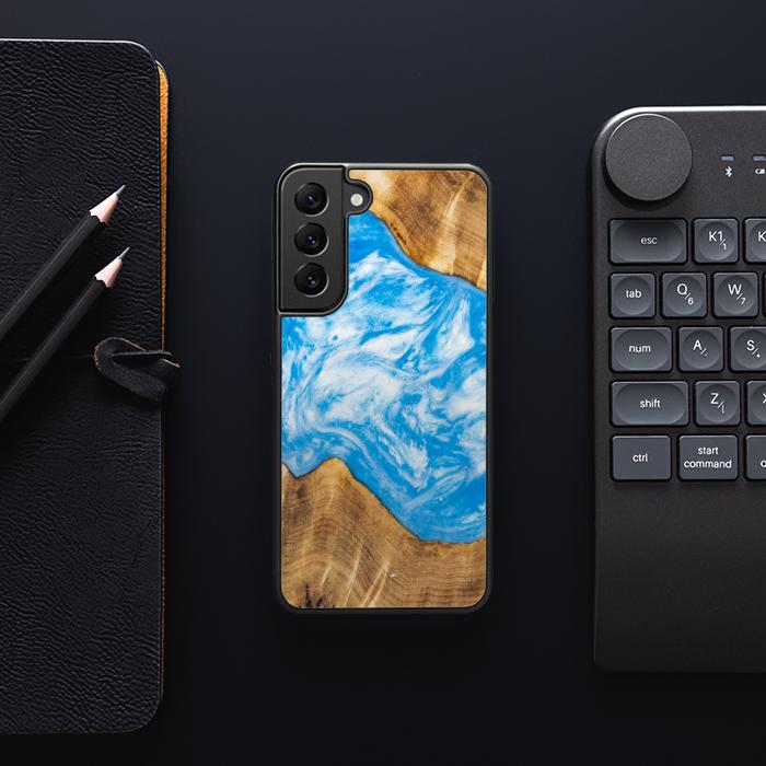 Samsung Galaxy S23 Handyhülle aus Harz und Holz - SYNERGY#A28