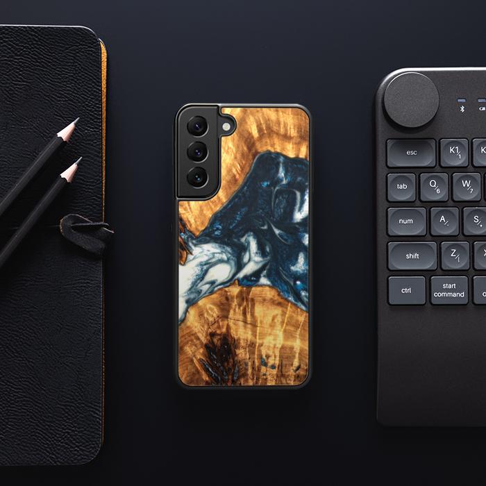 Samsung Galaxy S23 Handyhülle aus Harz und Holz - SYNERGY#B41