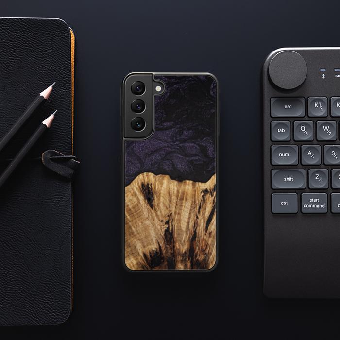 Samsung Galaxy S23 Handyhülle aus Harz und Holz - SYNERGY#C31