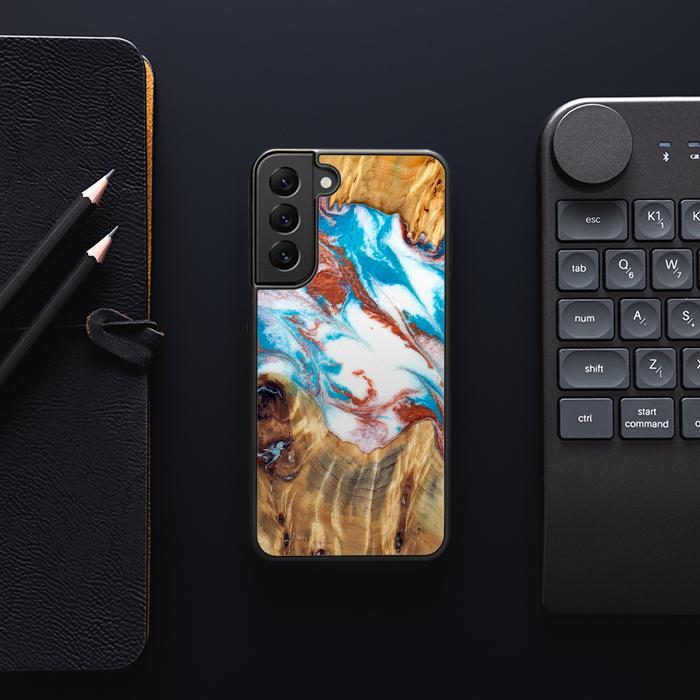 Samsung Galaxy S23 Handyhülle aus Harz und Holz - Synergy#D137