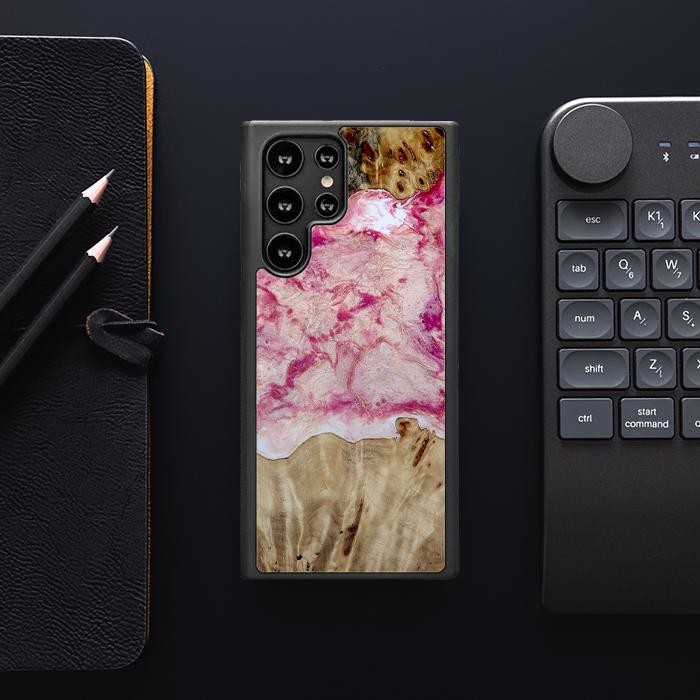 Samsung Galaxy S23 Ultra Handyhülle aus Harz und Holz - Synergy#D101