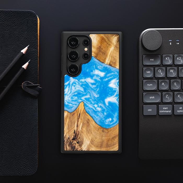 Samsung Galaxy S24 Ultra Handyhülle aus Harz und Holz - Synergy#A26