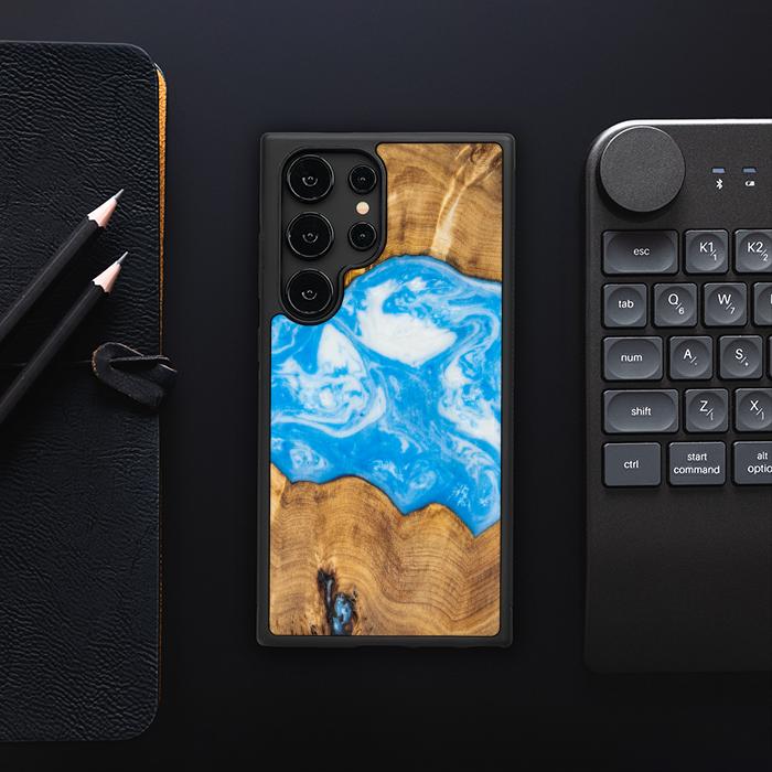 Samsung Galaxy S24 Ultra Handyhülle aus Harz und Holz - Synergy#A32
