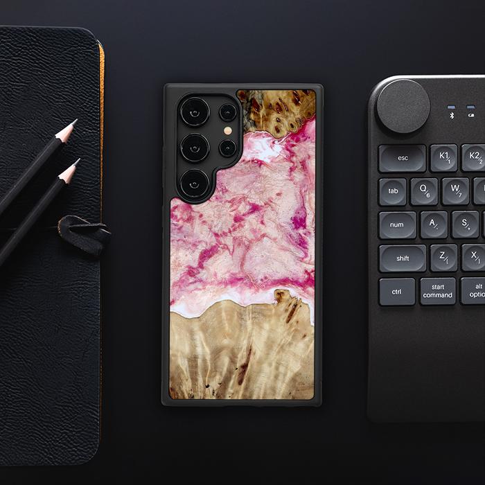 Samsung Galaxy S24 Ultra Handyhülle aus Harz und Holz - Synergy#D101