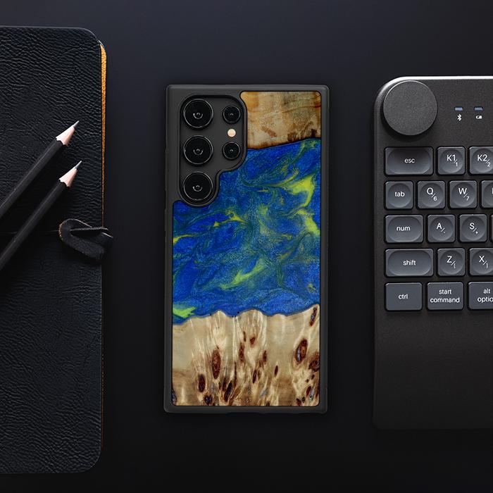 Samsung Galaxy S24 Ultra Handyhülle aus Harz und Holz - Synergy#D102
