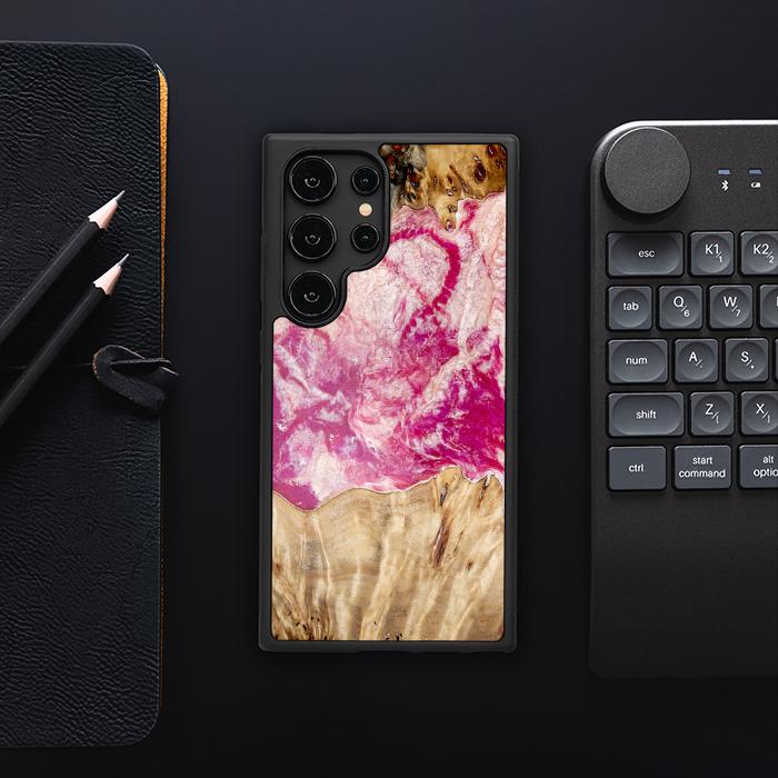 Samsung Galaxy S24 Ultra Handyhülle aus Harz und Holz - Synergy#D123
