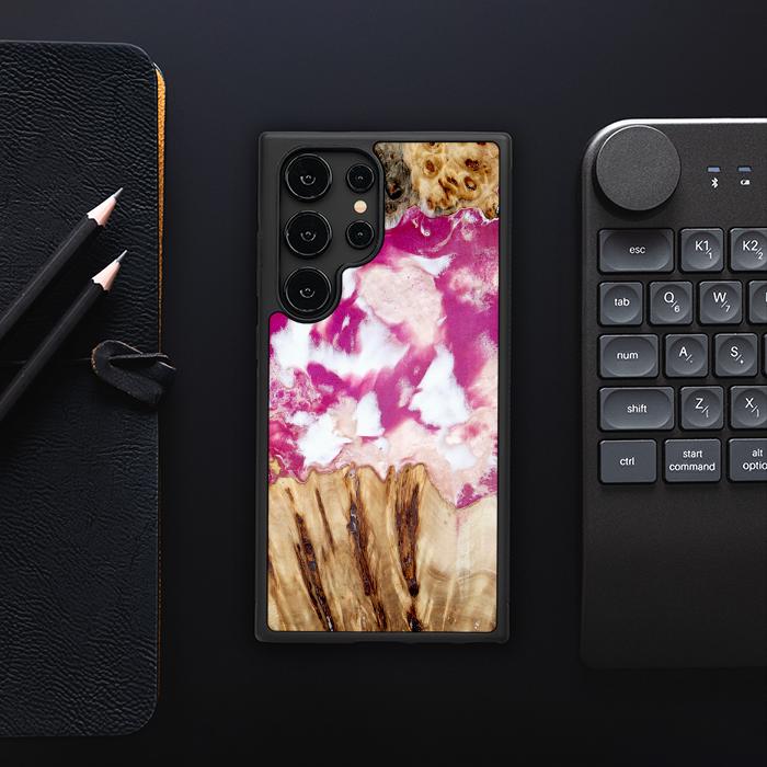 Samsung Galaxy S24 Ultra Handyhülle aus Harz und Holz - Synergy#D124