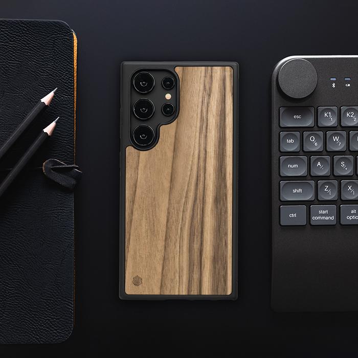 Samsung Galaxy S24 Ultra Handyhülle aus Holz - Nussbaum